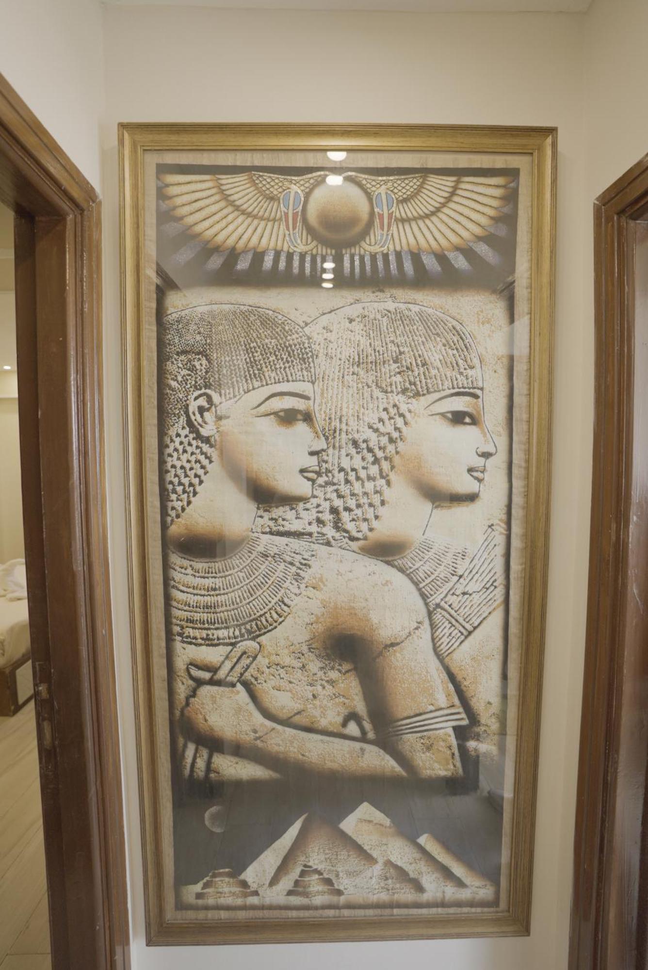 Queen Cleopatra Pyramids Hotel Kairo Bagian luar foto